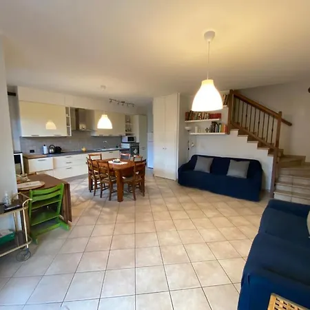 Suite Travel Home-2