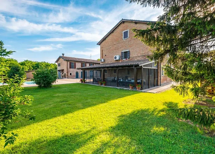 Casa delle Noci country house, pool&SPA